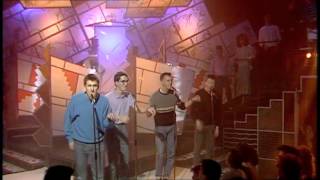 The Housemartins Caravan Of Love TOTP2 [upl. by Levon]